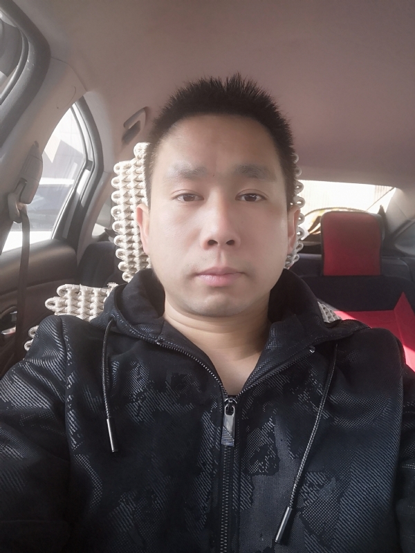 孤独的狼的第二张照片--衡阳相亲服务中心