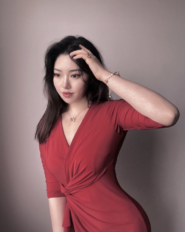 YANGYANG的第一张照片--衡阳相亲服务中心