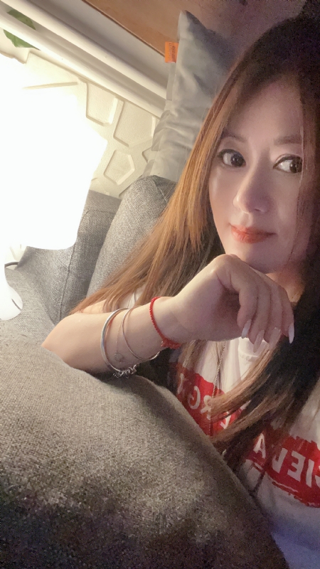 自信的第一张照片--衡阳相亲服务中心