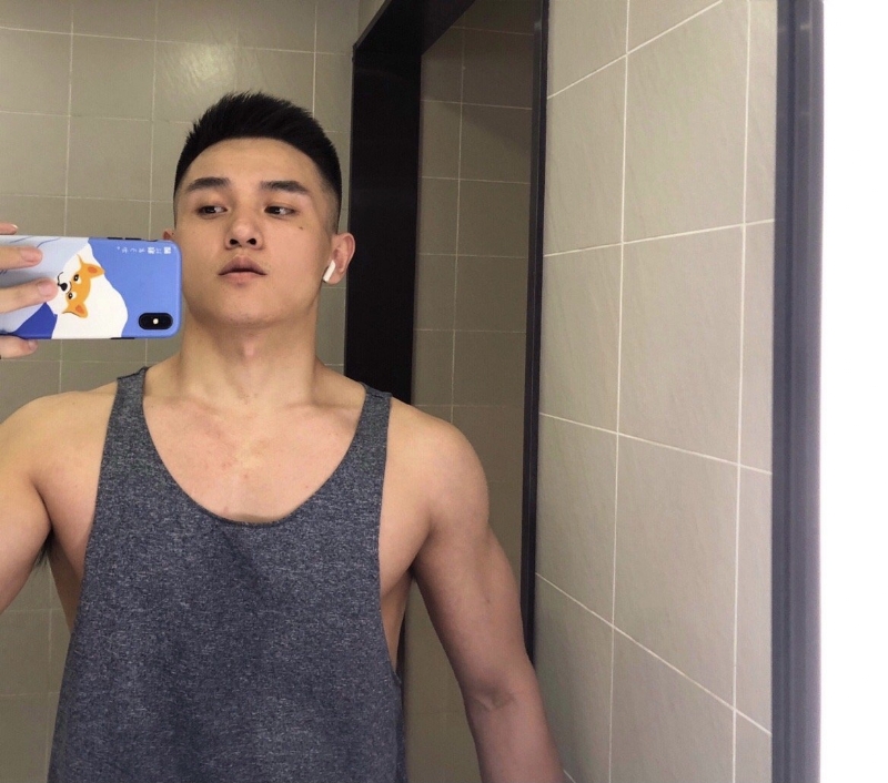 李文亮的第一张照片--衡阳相亲服务中心