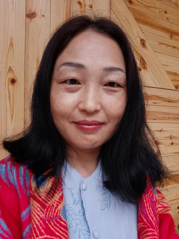 天山雪莲的第一张照片--衡阳相亲服务中心