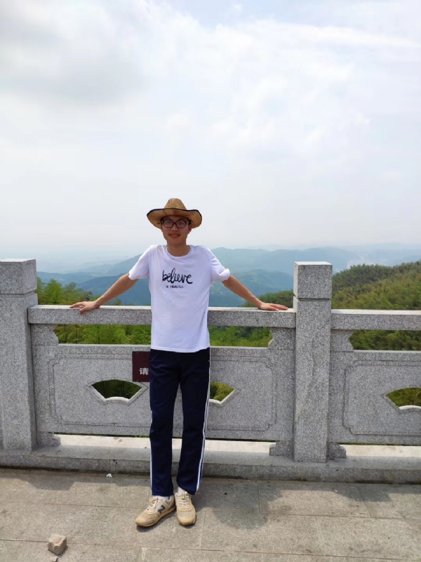 华华的第四张照片--衡阳相亲服务中心