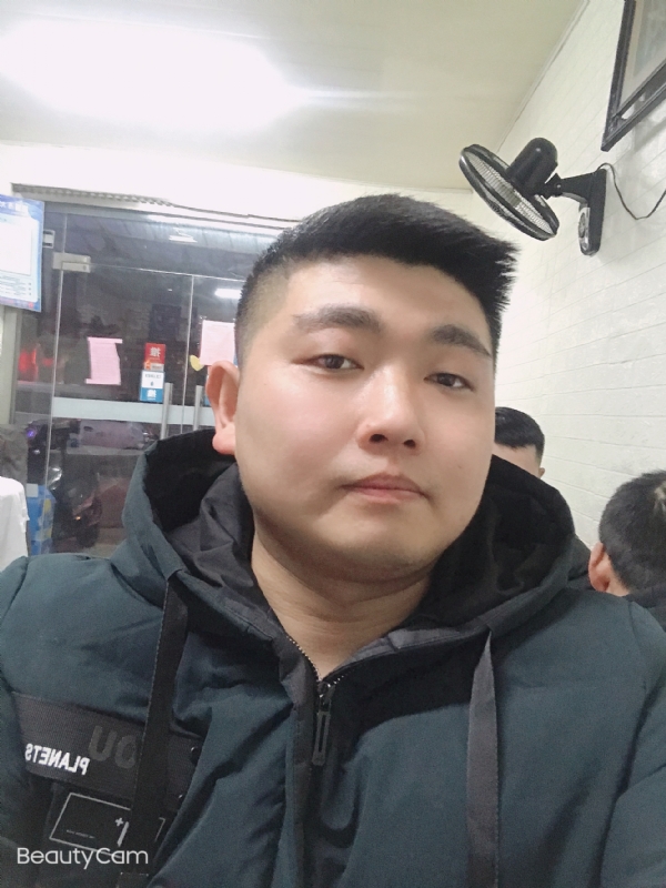 回忆是个小孩的第一张照片--衡阳相亲服务中心