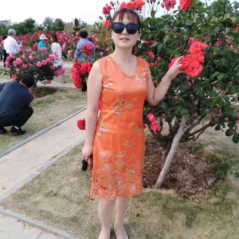 yunerfei的第三张照片--衡阳相亲服务中心