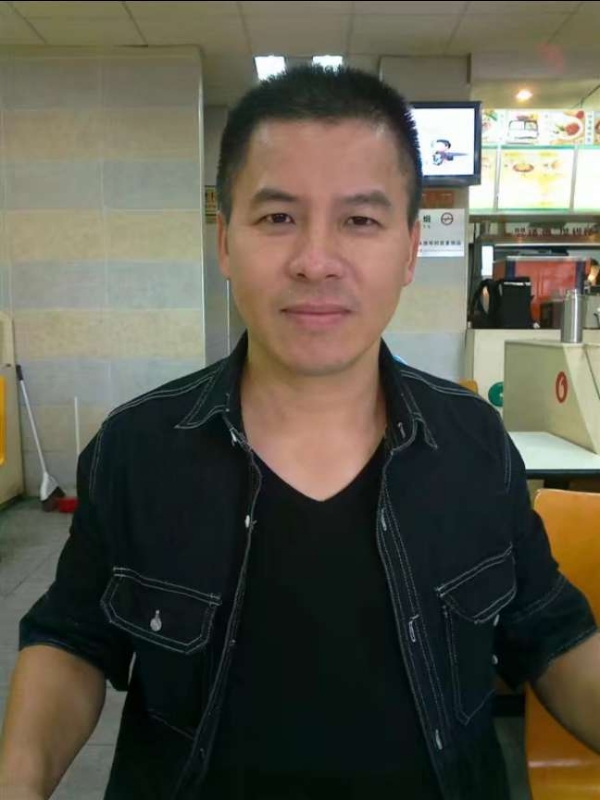 享受孤独的第一张照片--衡阳相亲服务中心