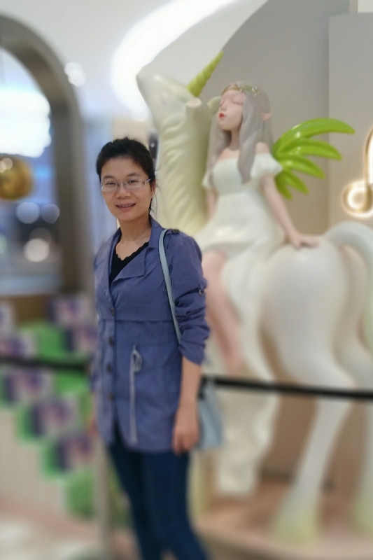 霞的第一张照片--衡阳相亲服务中心