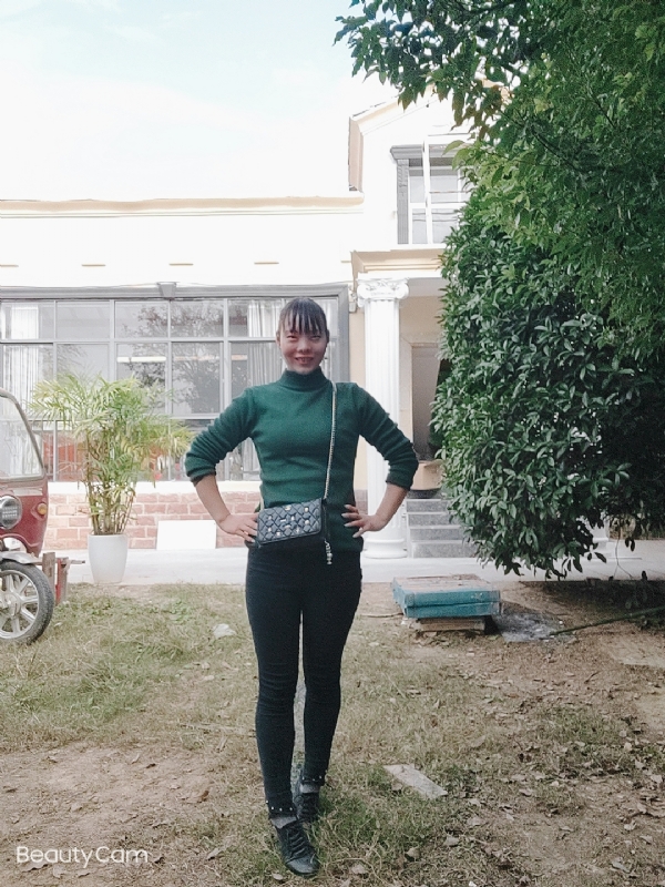 魏沐阳子的第一张照片--衡阳相亲服务中心