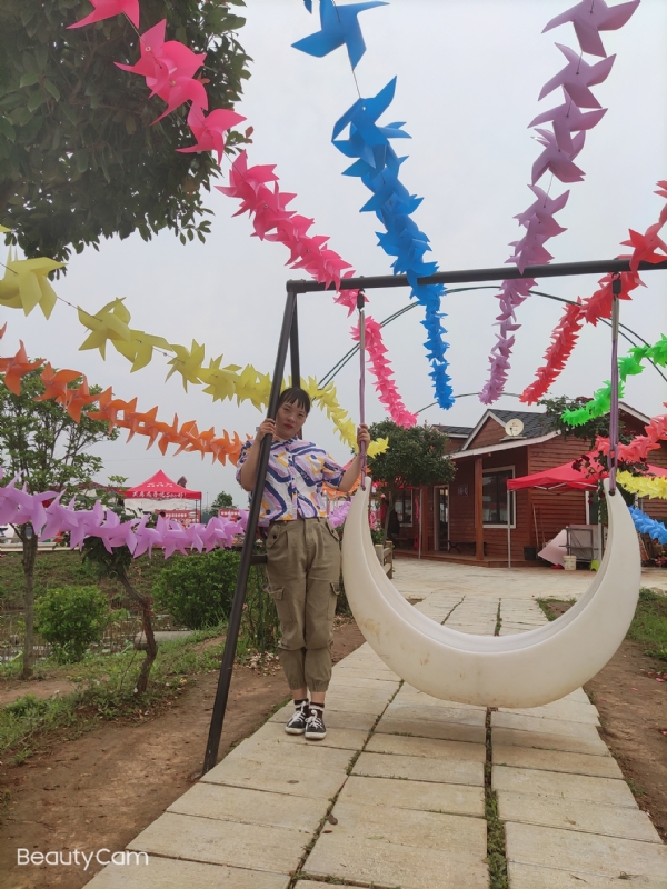 魏沐阳子的第二张照片--衡阳相亲服务中心