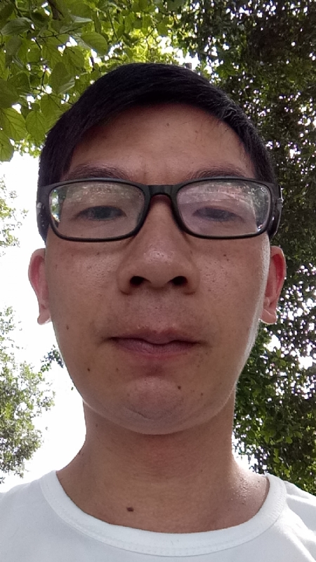 奋斗的第一张照片--衡阳相亲服务中心