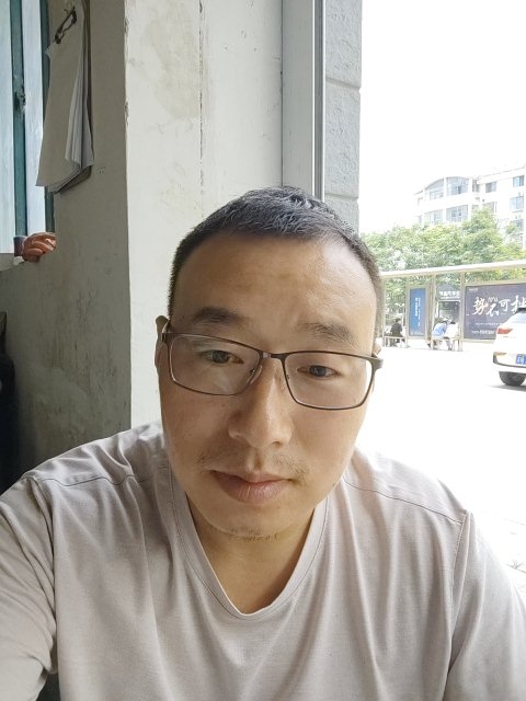 转身的距离的第一张照片--衡阳相亲服务中心