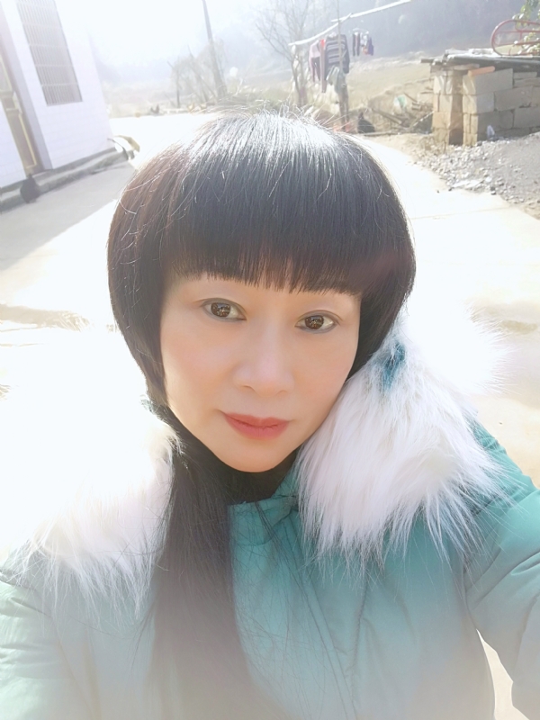 金鱼儿的第一张照片--衡阳相亲服务中心