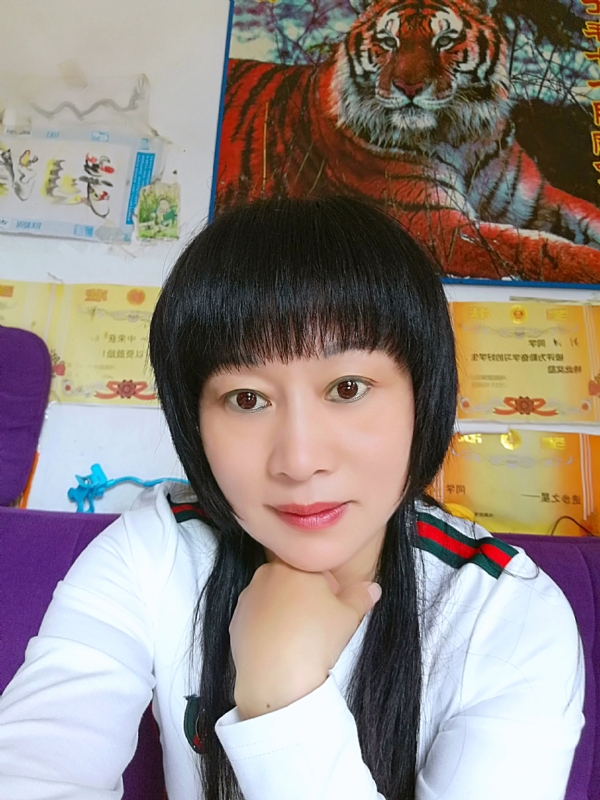 金鱼儿的第二张照片--衡阳相亲服务中心