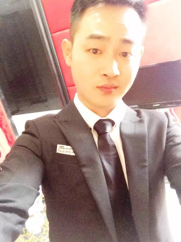 富强的第二张照片--衡阳相亲服务中心