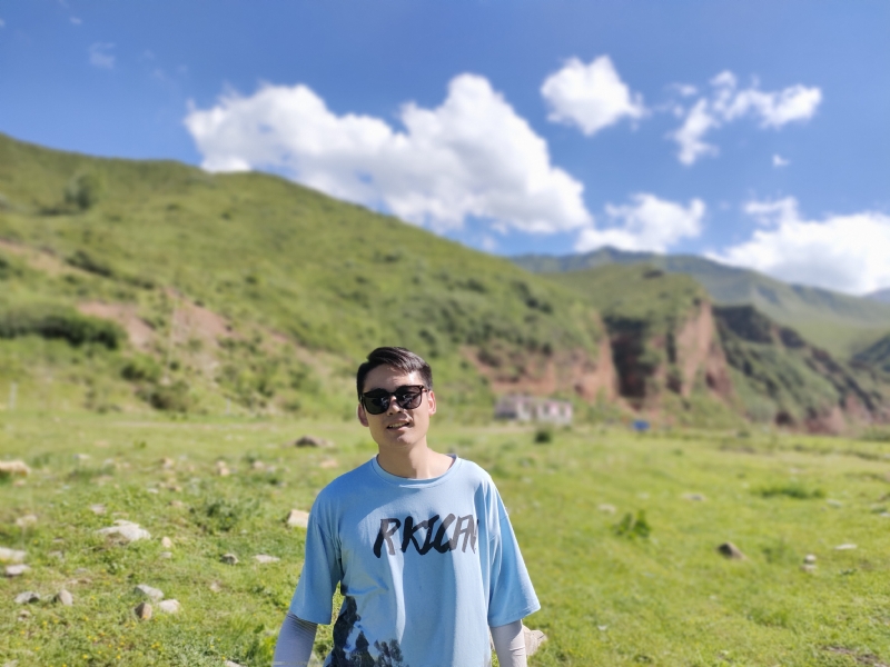 祁三岁的第一张照片--衡阳相亲服务中心