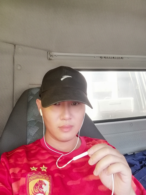 B大叔的第二张照片--衡阳相亲服务中心