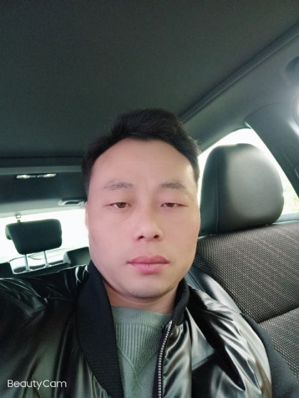 放飞的羊的第一张照片--衡阳相亲服务中心