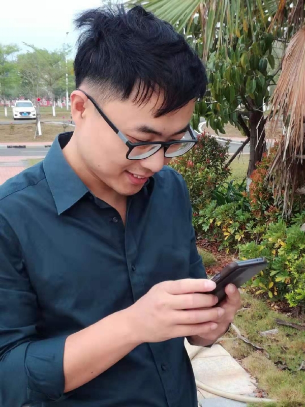 鼠王子的第一张照片--衡阳相亲服务中心