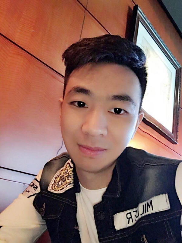 滞后的微笑的第三张照片--衡阳相亲服务中心