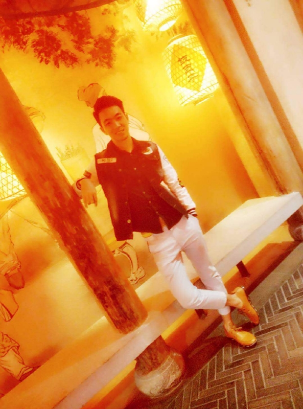 滞后的微笑的第四张照片--衡阳相亲服务中心