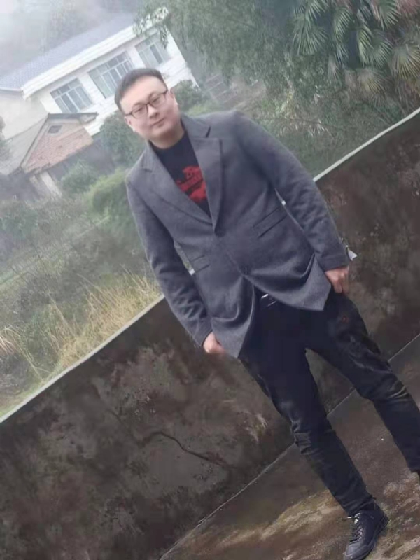 冰城的第一张照片--衡阳相亲服务中心