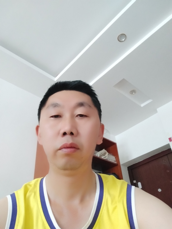 写尽半生纸上酸的第一张照片--衡阳相亲服务中心