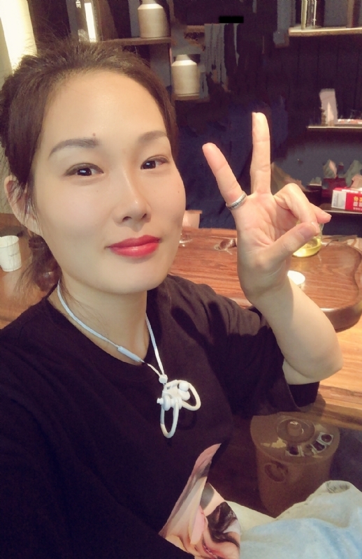 冷紫斑蝶的第一张照片--衡阳相亲服务中心