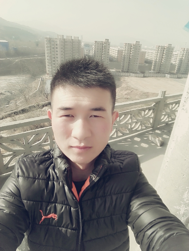 兵心依旧的第一张照片--衡阳相亲服务中心