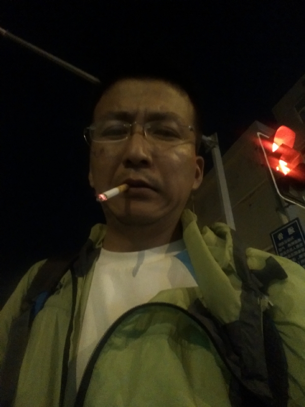 认真的生活的第一张照片--衡阳相亲服务中心