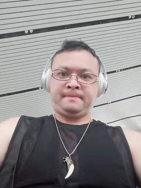 醉叶孤城的第一张照片--衡阳相亲服务中心