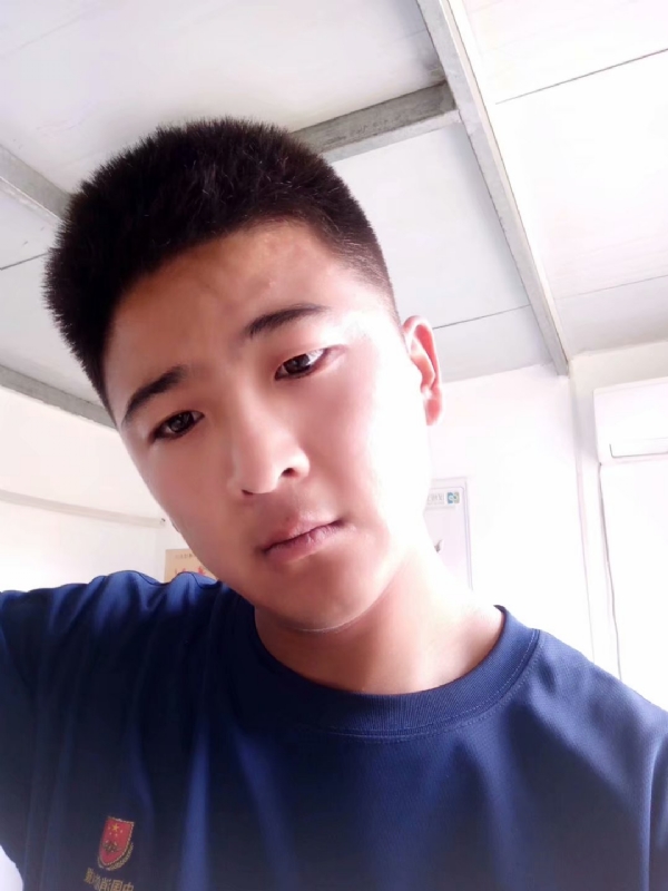 脸红相遇的第一张照片--衡阳相亲服务中心