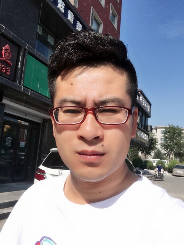 AA首席的第一张照片--衡阳相亲服务中心