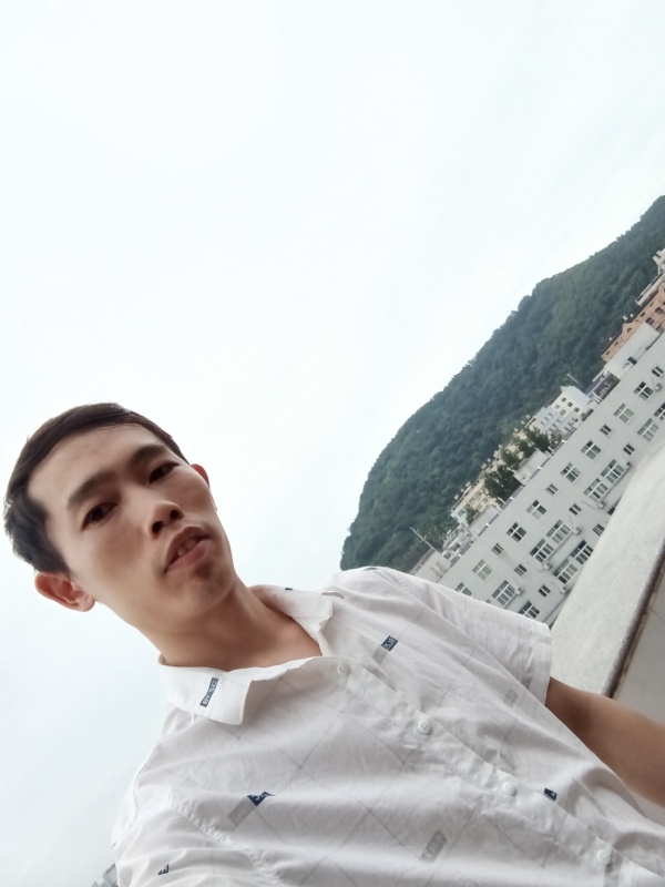 会飞的鱼的第一张照片--衡阳相亲服务中心