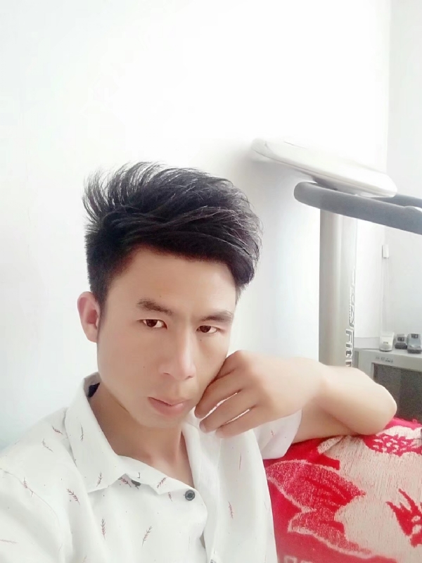 只得一人心的第二张照片--衡阳相亲服务中心