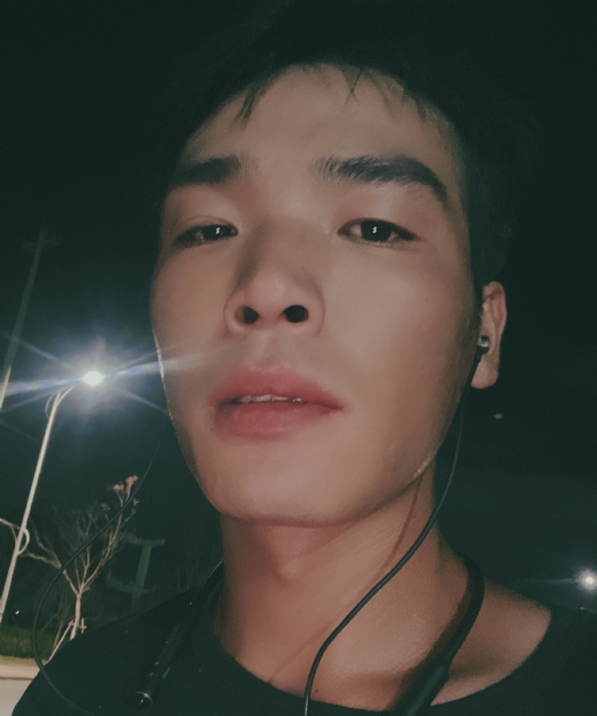 满船清梦压星河的第一张照片--衡阳相亲服务中心