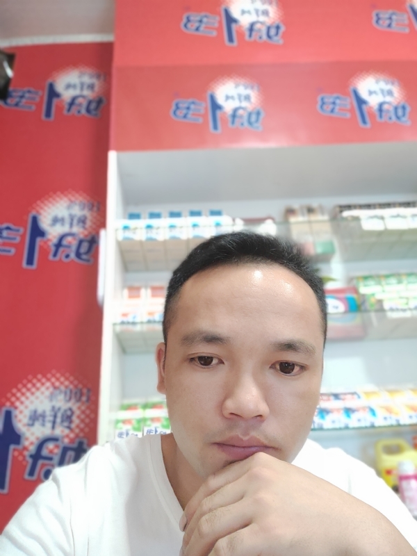 小老弟的第二张照片--衡阳相亲服务中心