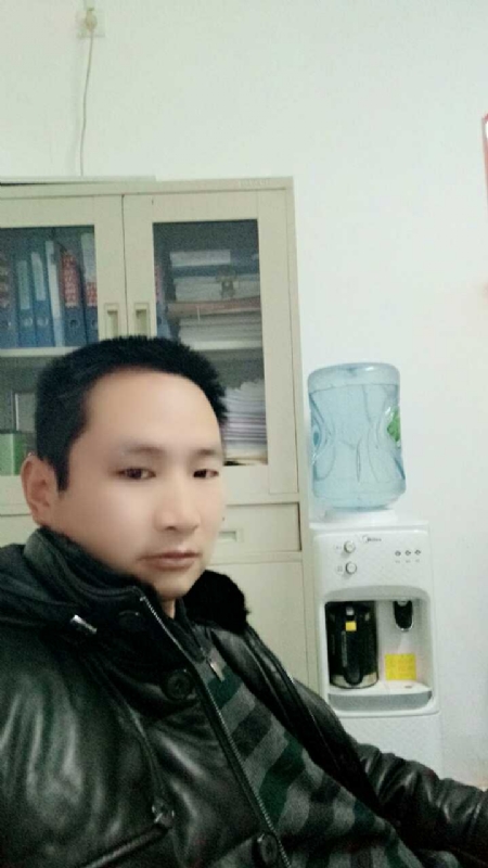 蓝色棒棒糖的第一张照片--衡阳相亲服务中心