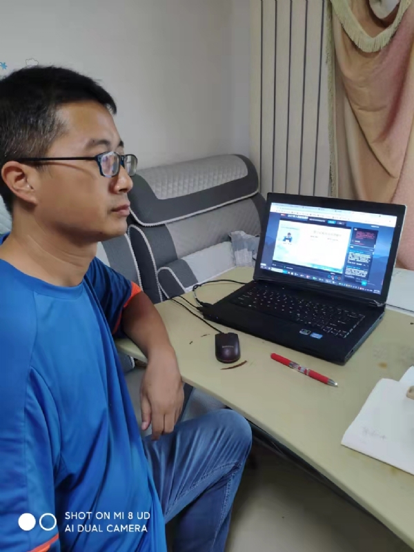 高锰酸钾的紫的第一张照片--衡阳相亲服务中心