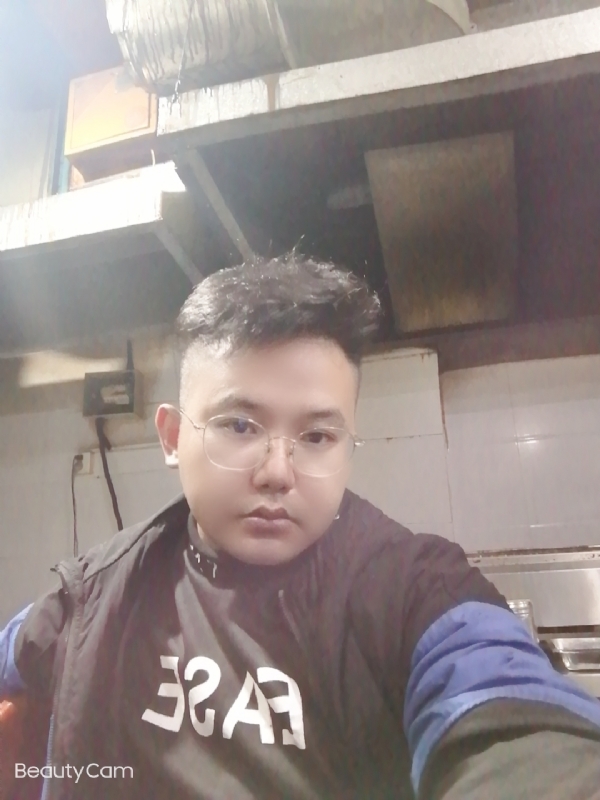 棒哥的第二张照片--衡阳相亲服务中心