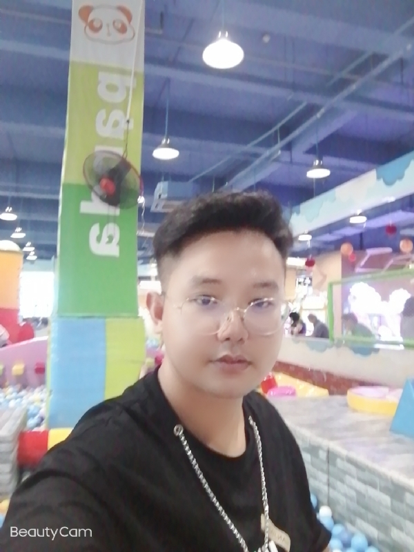 棒哥的第三张照片--衡阳相亲服务中心