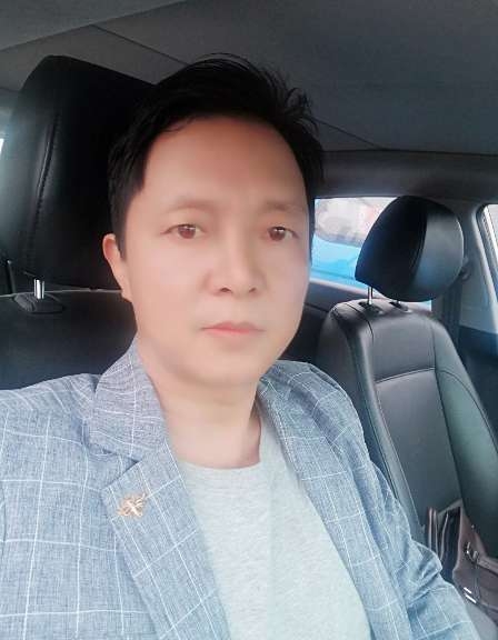 深蓝的第二张照片--衡阳相亲服务中心