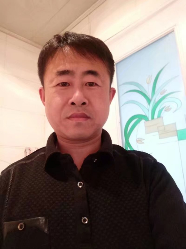 坦率的第一张照片--衡阳相亲服务中心