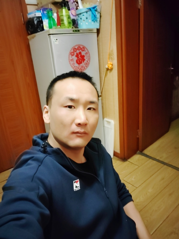 子昂的第一张照片--衡阳相亲服务中心