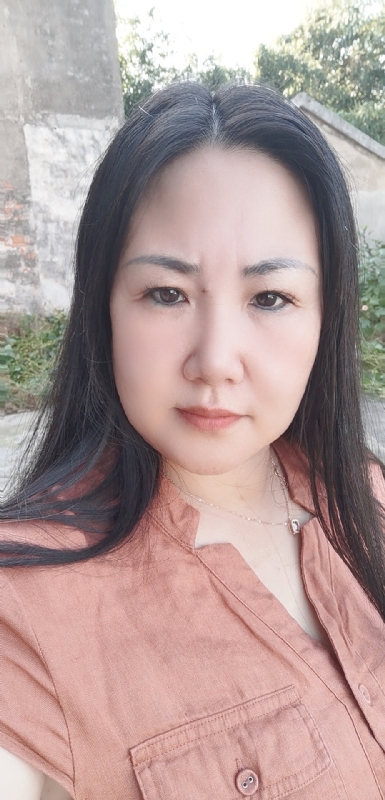 乖乖一女的第一张照片--衡阳相亲服务中心