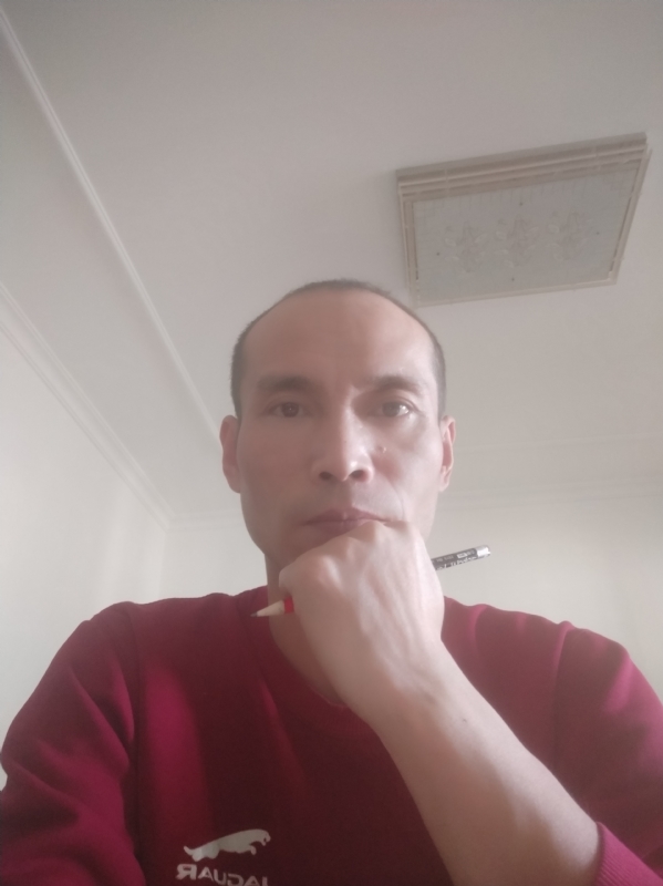 左边的第一张照片--衡阳相亲服务中心