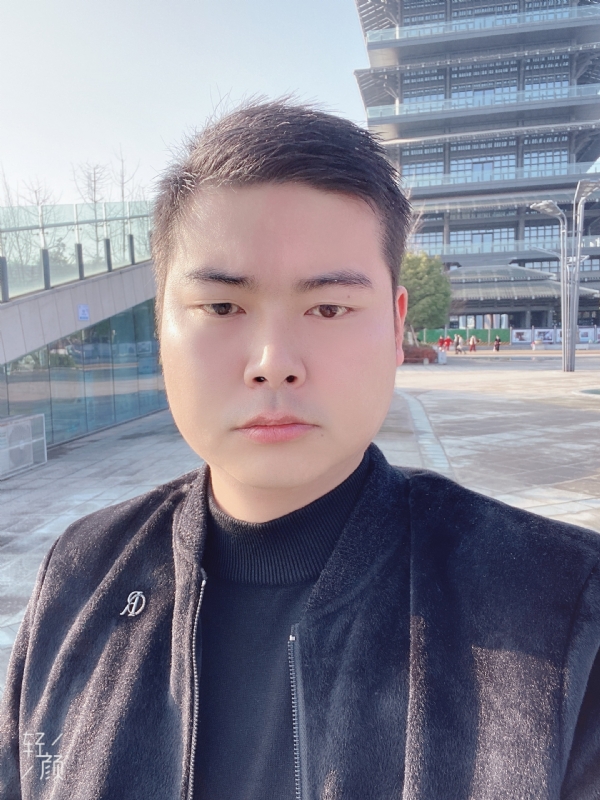 南心遥的第二张照片--衡阳相亲服务中心