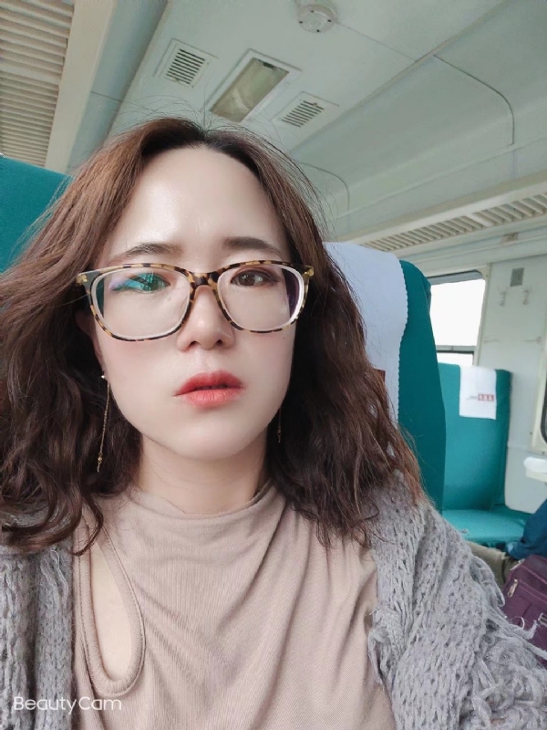 云烟成雨的第一张照片--衡阳相亲服务中心