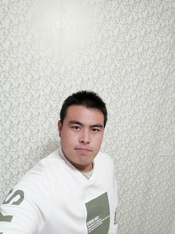 看草莓在跳舞的第一张照片--衡阳相亲服务中心