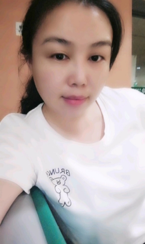 淡淡的云的第四张照片--衡阳相亲服务中心