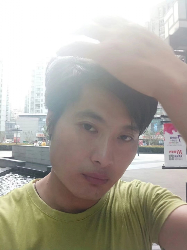 钢铁侠的第一张照片--衡阳相亲服务中心