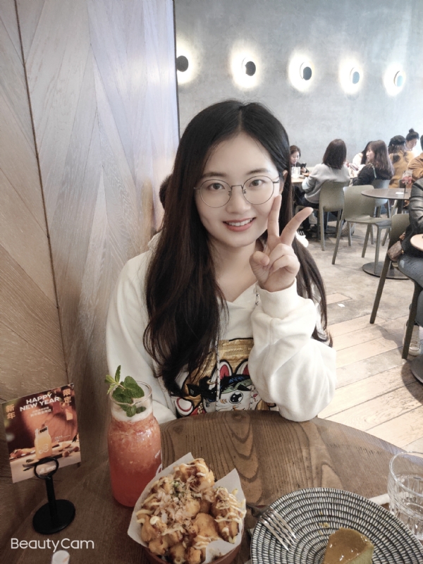 皮卡小姐的第一张照片--衡阳相亲服务中心